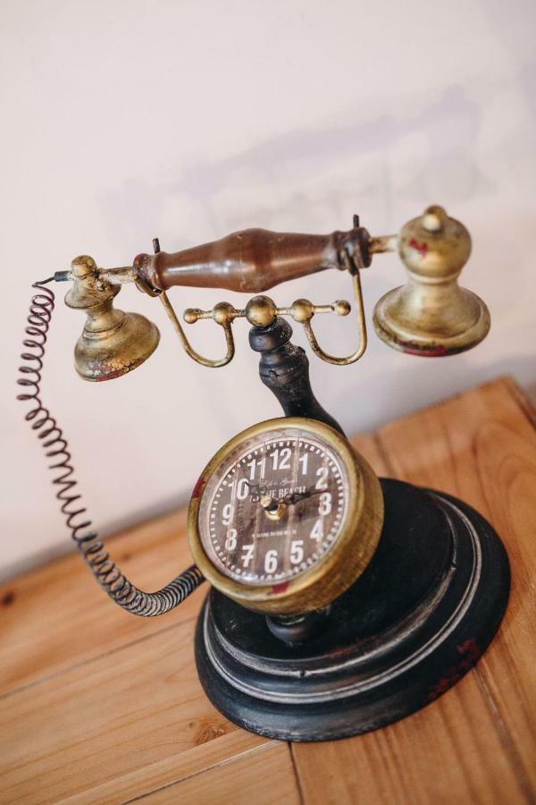 House "Anno 1881"-Center Of Split Apartment ภายนอก รูปภาพ